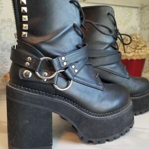 Demonia boots